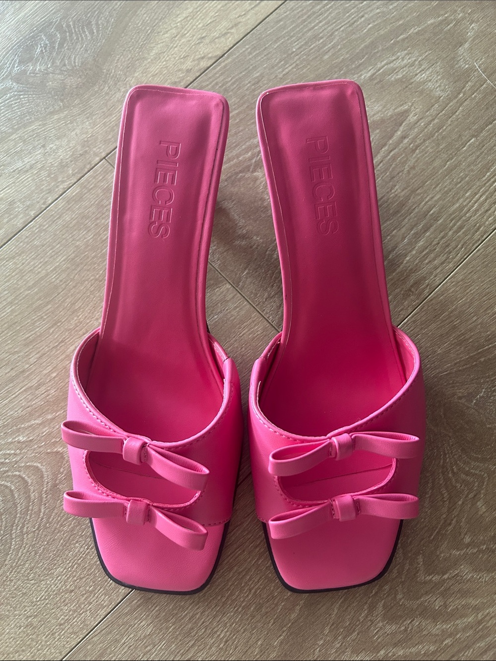 PIECES Pink Bow Sandals